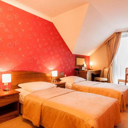 Hotel Fajkier Kroczyce Kültér fotó