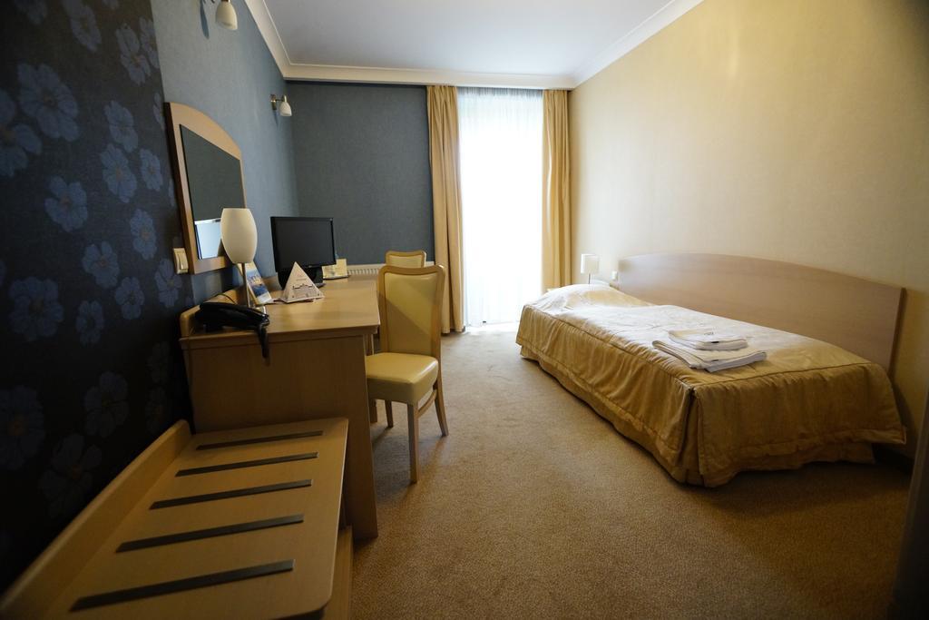 Hotel Fajkier Kroczyce Kültér fotó
