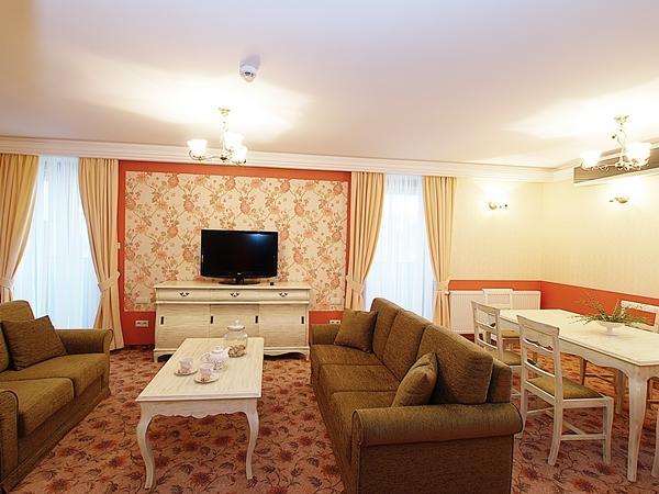 Hotel Fajkier Kroczyce Kültér fotó