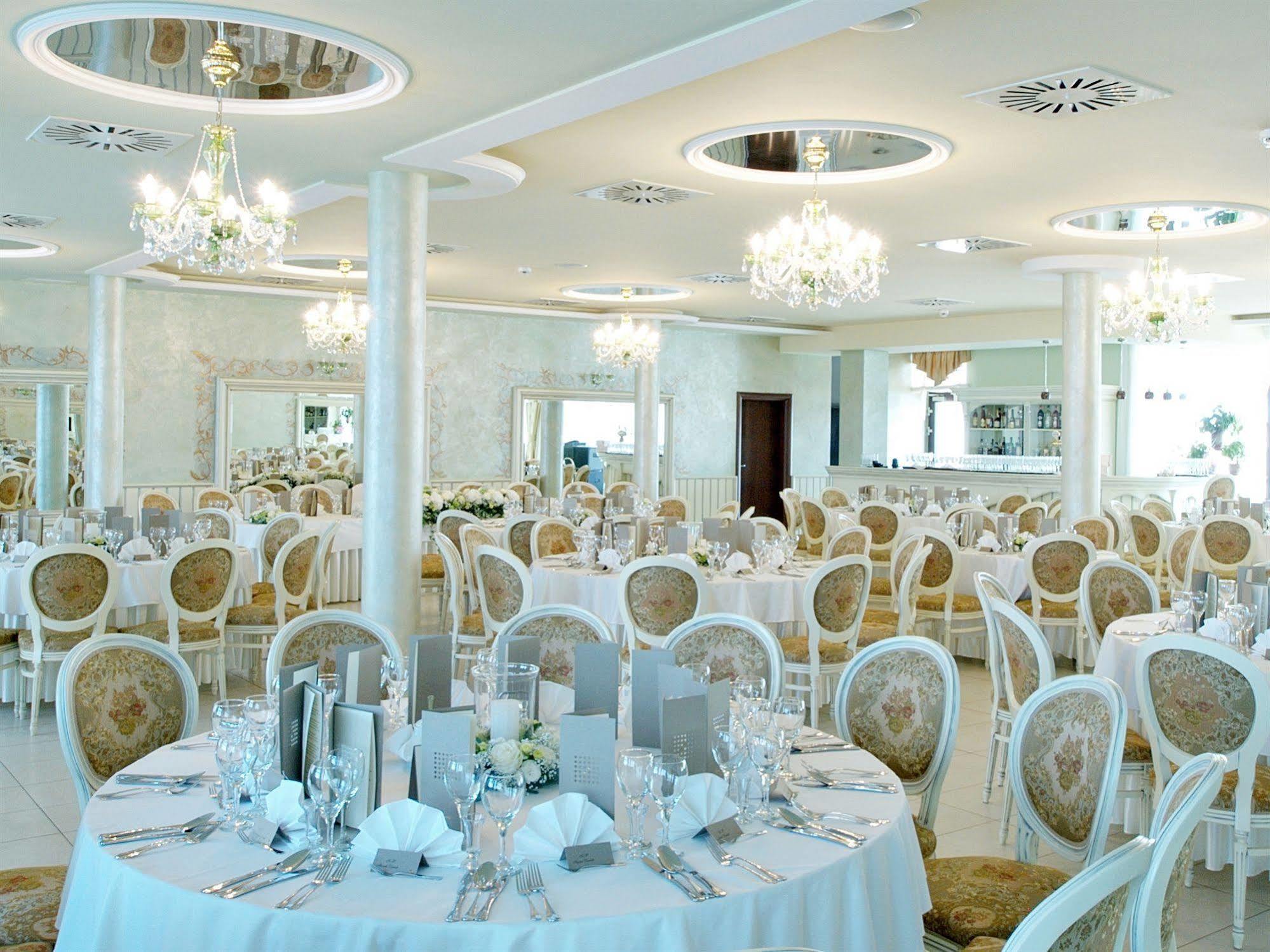 Hotel Fajkier Kroczyce Kültér fotó